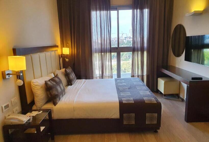 발코니가 있는 프리미엄 룸, Kfar Maccabiah Business & Sport