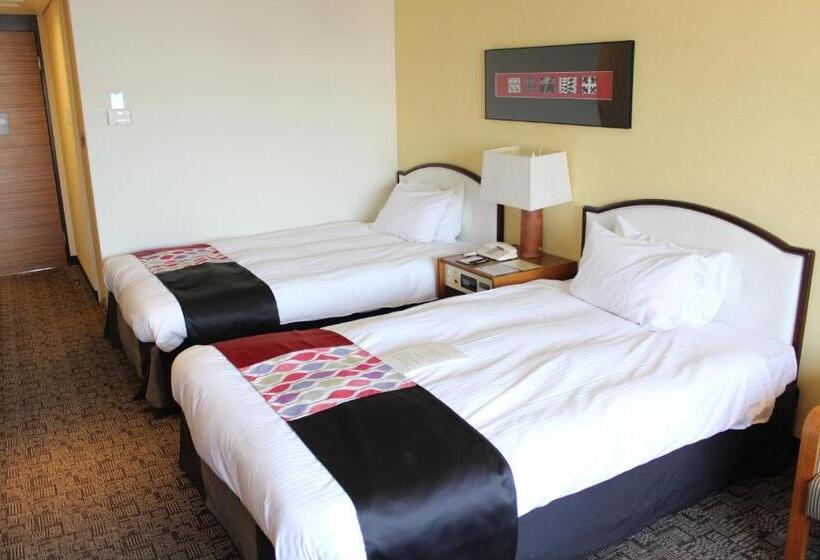 标准间, Kobe Portopia