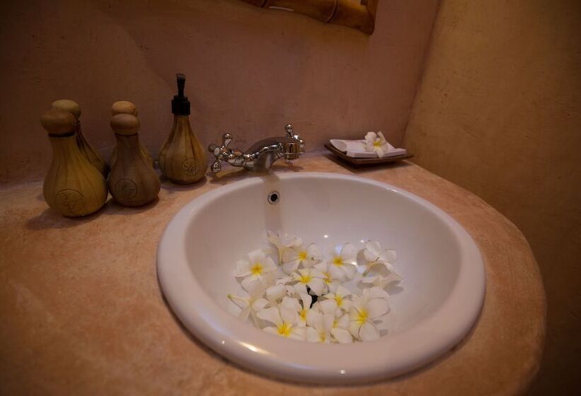 סוויטה נוף לגינה, La Taverna Suites