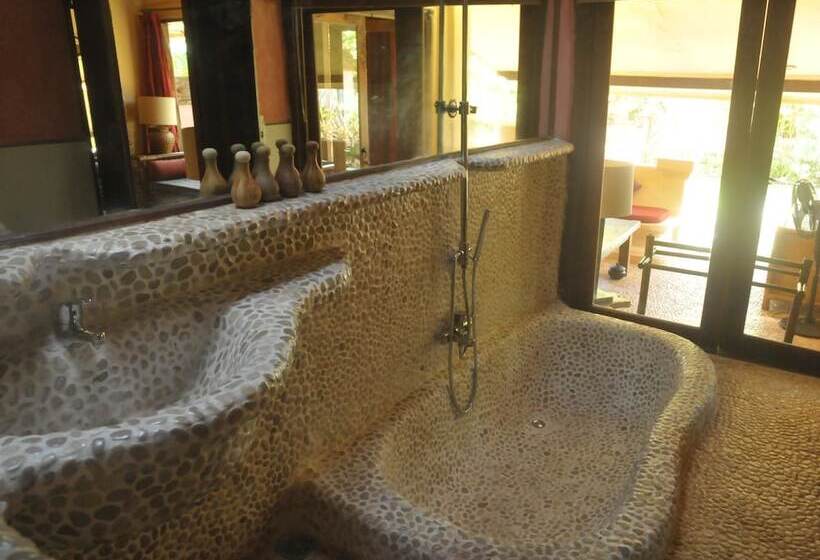 סוויטה נוף לגינה, La Taverna Suites