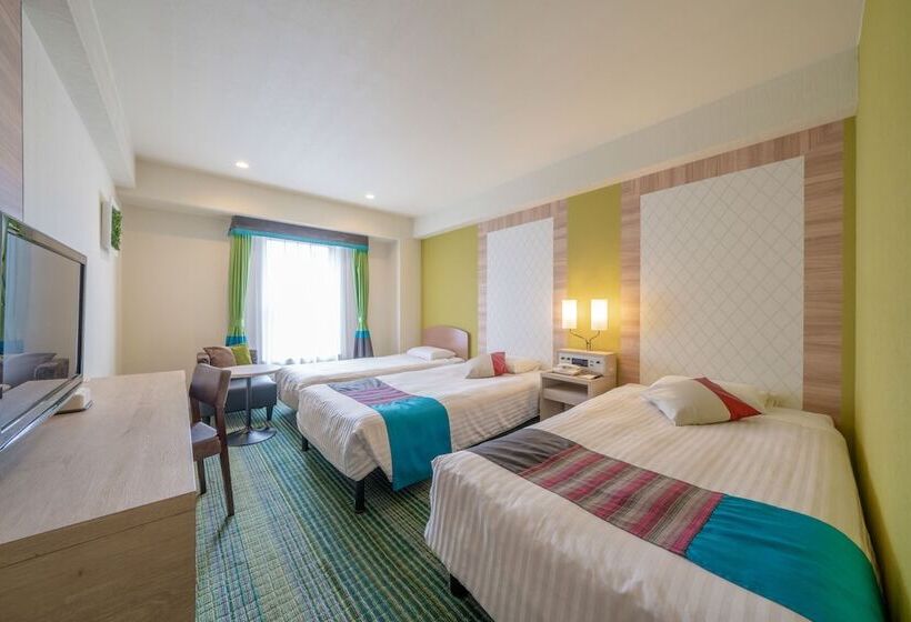 חדר קומפורט לשלושה, New Otani Inn Sapporo