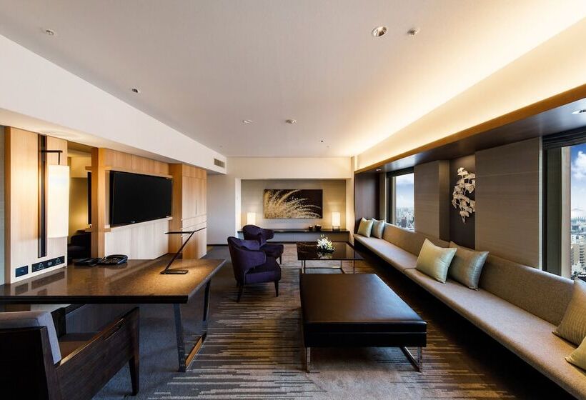 סוויטה אקזקיוטיב, Nikko Osaka