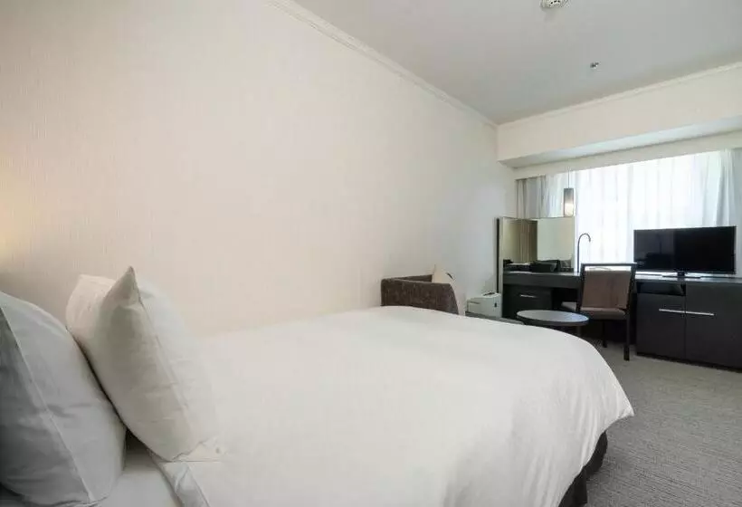 Basis Zimmer, Nikko Osaka