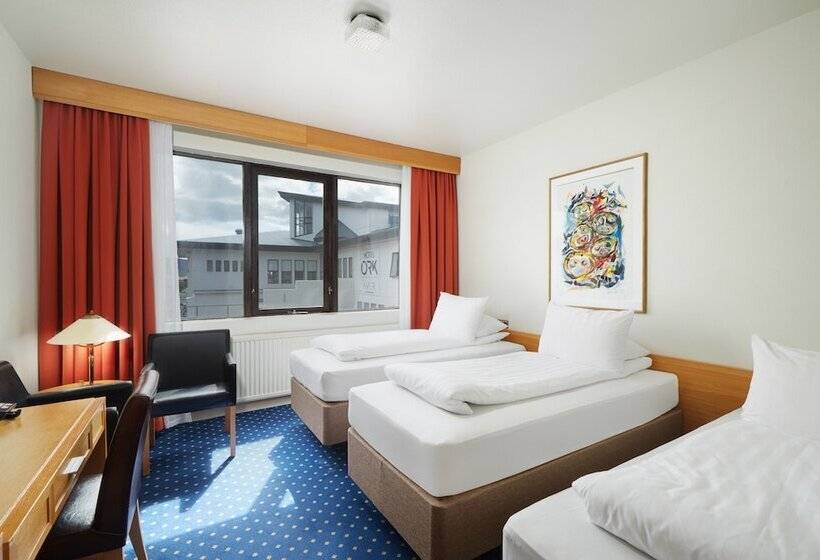 اتاق استاندارد سه نفره, Ork