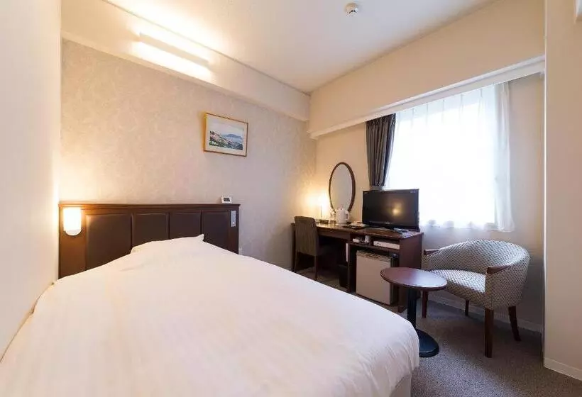 ダブルベッドのベーシックルーム, Rihga Hotel Zest Takamatsu