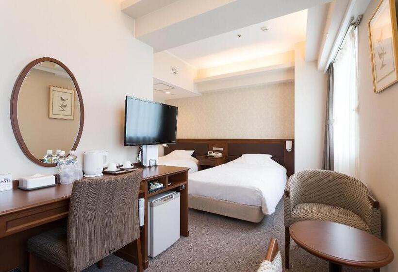 Номер Стандарт, Rihga Hotel Zest Takamatsu