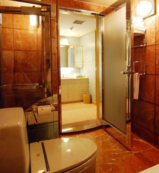 Люкс, Rihga Hotel Zest Takamatsu