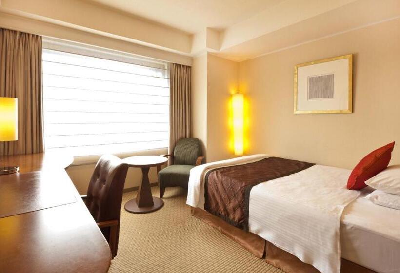 חדר סטנדרט יחיד, Royal Park