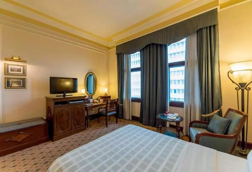 デラックスルーム, The Oberoi Grand Kolkata