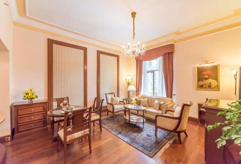Люкс Повышенной Комфортности, The Oberoi Grand Kolkata