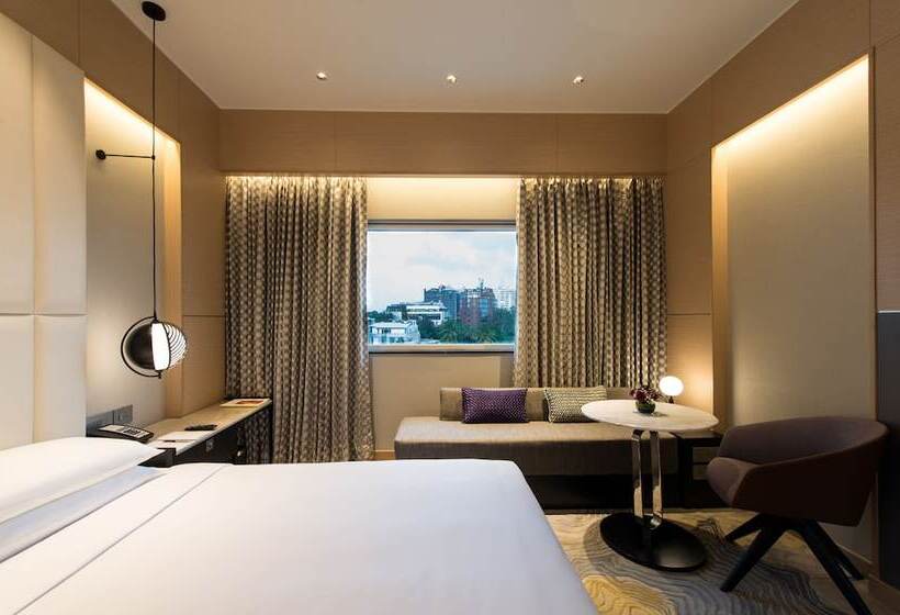 Quarto Superior, Vivanta Bengaluru Residency Road