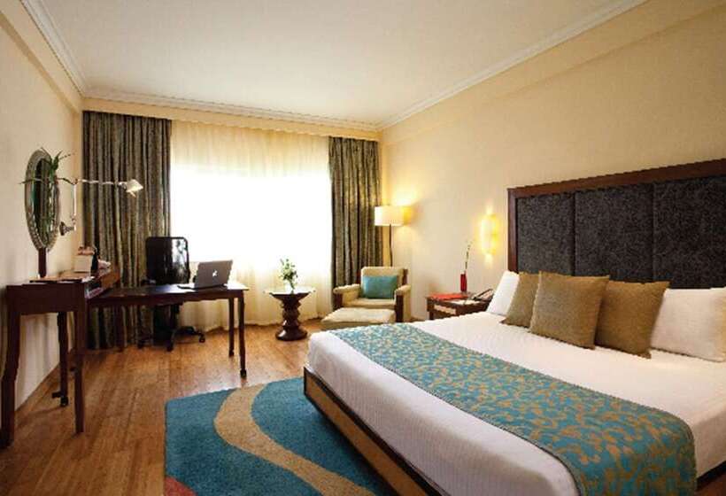 수피리어 룸, Vivanta Bengaluru Residency Road