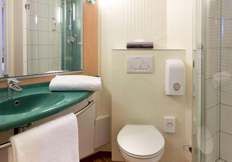اتاق استاندارد با تخت دوبل, Ibis Luxembourg Airport