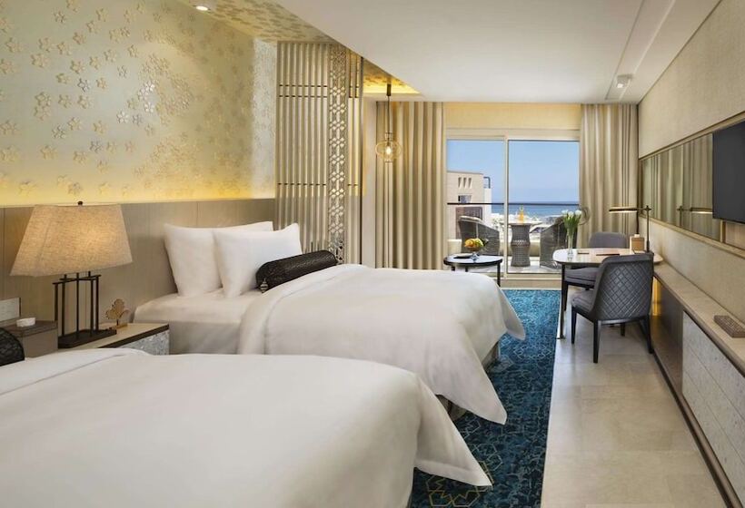 اتاق لوکس با چشم‌انداز دریا, Kempinski Summerland Hotel & Resort Beirut