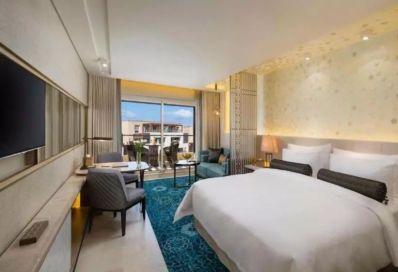 اتاق لوکس با تخت بزرگ, Kempinski Summerland Hotel & Resort Beirut