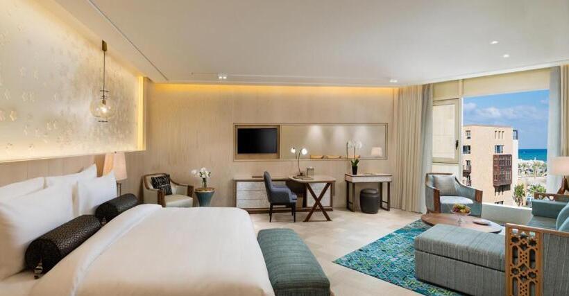 سوییت جونیور, Kempinski Summerland Hotel & Resort Beirut