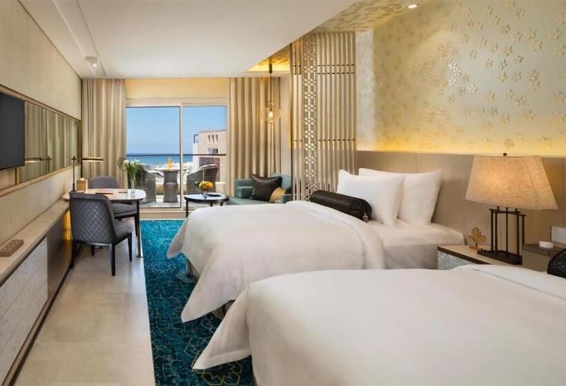 Pokój Deluxe Widok Morze, Kempinski Summerland Hotel & Resort Beirut