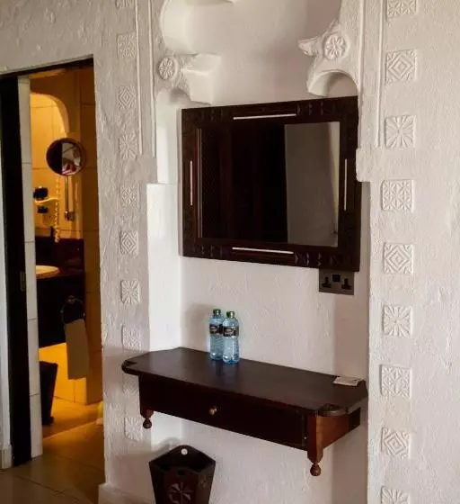اتاق خانوادگی, Serena Beach Resort & Spa