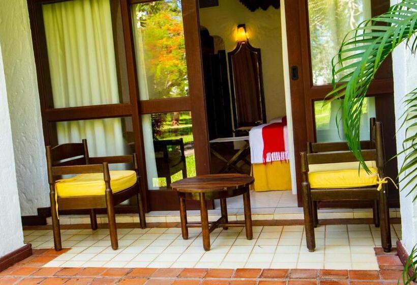 חדר סופריור עם מיטת קינג, Serena Beach Resort & Spa