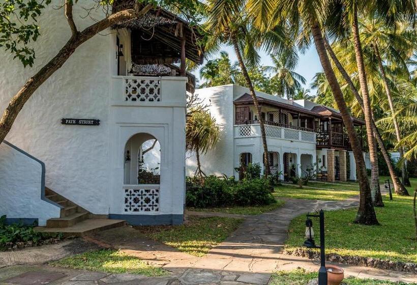 חדר דלוקס מיטת קווין, Serena Beach Resort & Spa