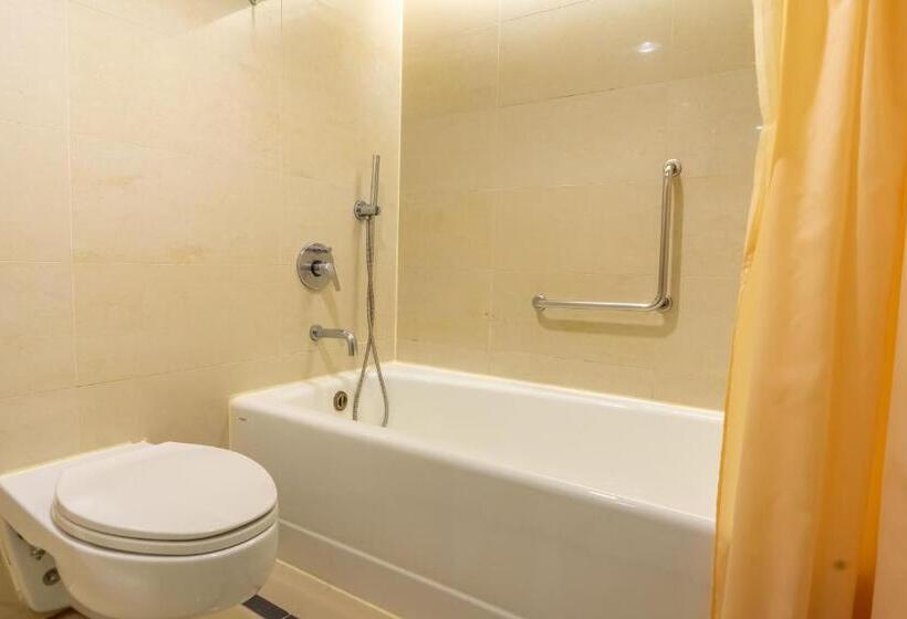 اتاق کلاب, Seri Pacific Hotel Kuala Lumpur