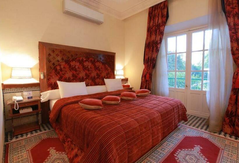 Королевский Люкс, Transatlantique