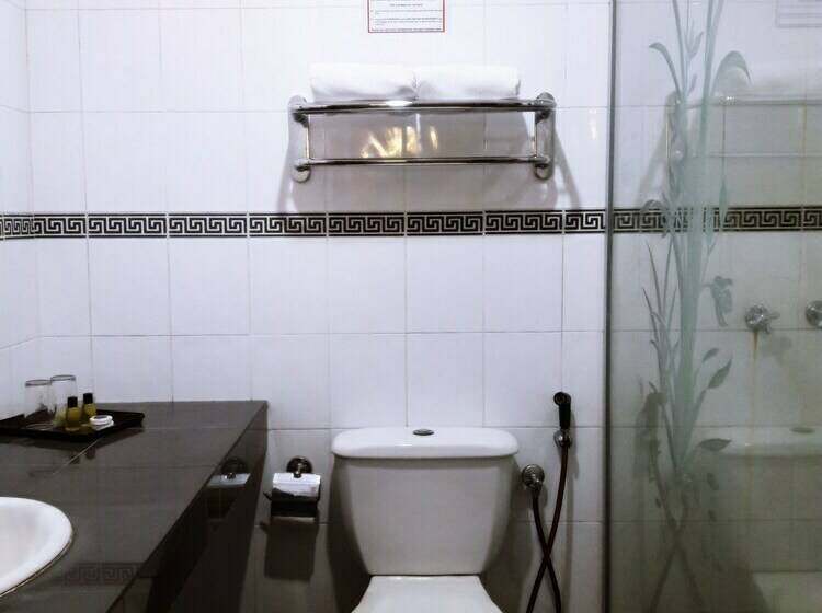 Chalet Deluxe 1 Dormitório, Shah S Beach Resort