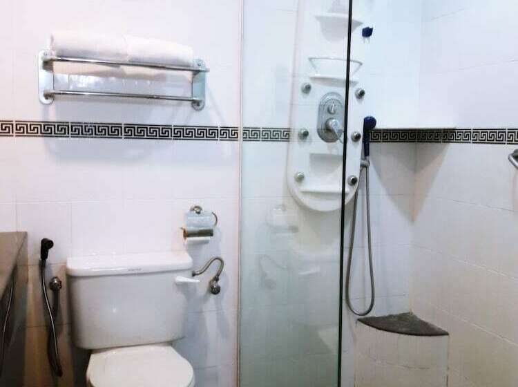 Chalet Deluxe 1 Dormitório, Shah S Beach Resort