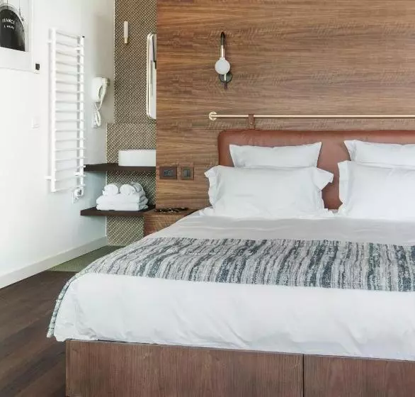 استودیو استاندارد با تراس, Boutique Hotel Miramar