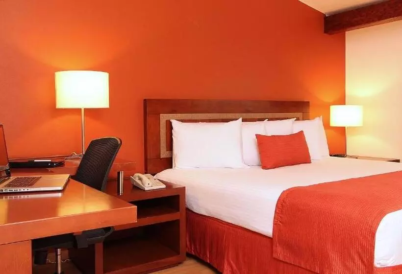 اتاق استاندارد با تخت بزرگ, Fiesta Inn Villahermosa Cencali