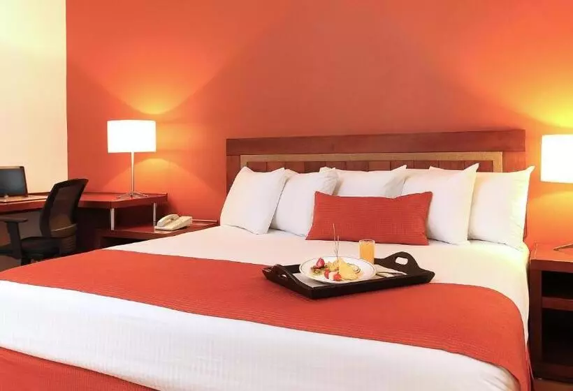 سوییت جونیور, Fiesta Inn Villahermosa Cencali