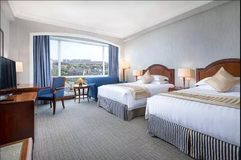 اتاق سوپریور با تخت بزرگ, Fiesta Inn Villahermosa Cencali