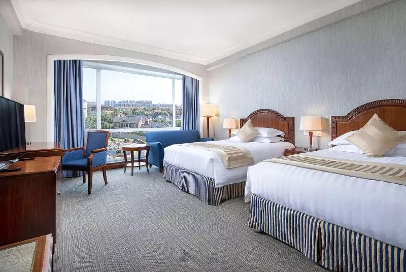 اتاق سوپریور با تخت بزرگ, Fiesta Inn Villahermosa Cencali
