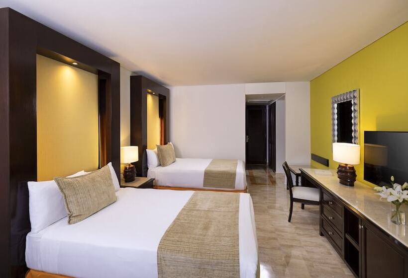 סוויטת ג'וניור נוף לים, Paradisus Cancun  All Inclusive