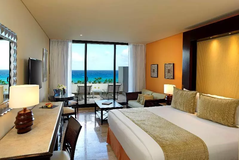 オーシャンビュージュニアスイート, Paradisus Cancun  All Inclusive