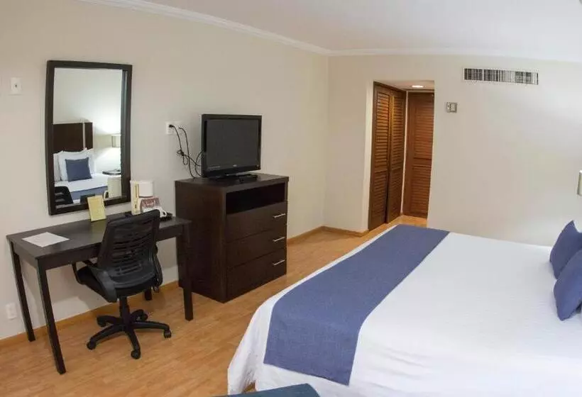 اتاق لوکس با تخت بزرگ, Posada De Tampico