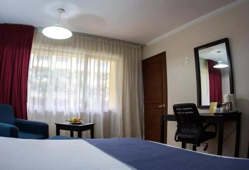 اتاق لوکس با تخت بزرگ, Posada De Tampico