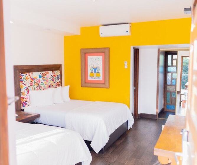 带2个双人床的标准工作室, Posada El Rey Sol