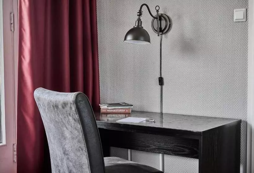 Quarto standart individual, Klubben