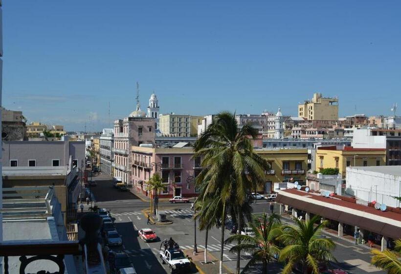 스탠다드 룸 더블 침대 2개, Ruiz Milan