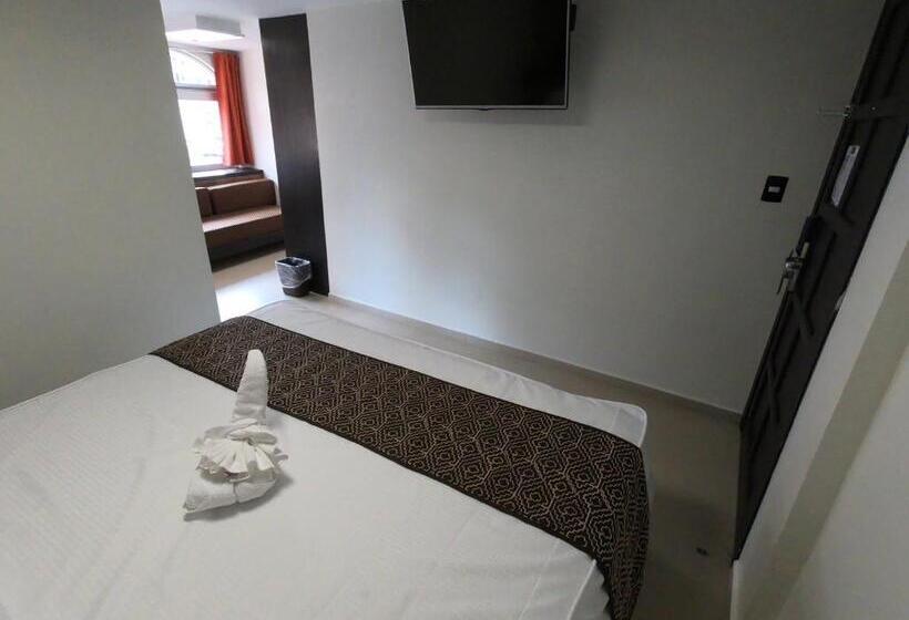 سوئیت پنت هاوس, San Diego