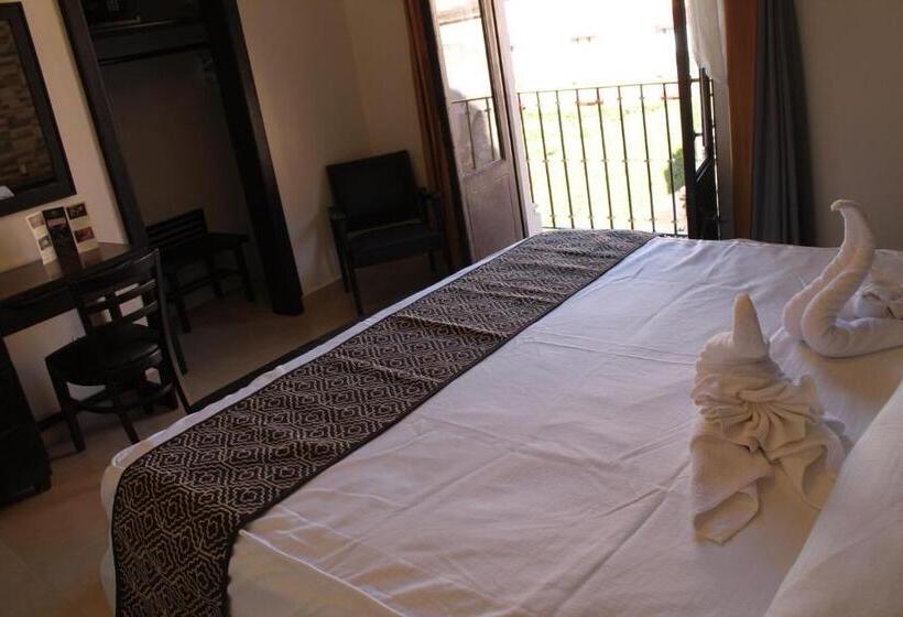 اتاق استاندارد با تخت بزرگ, San Diego