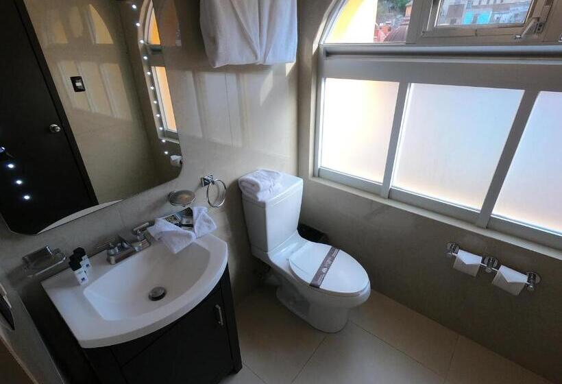 سوئیت پنت هاوس, San Diego