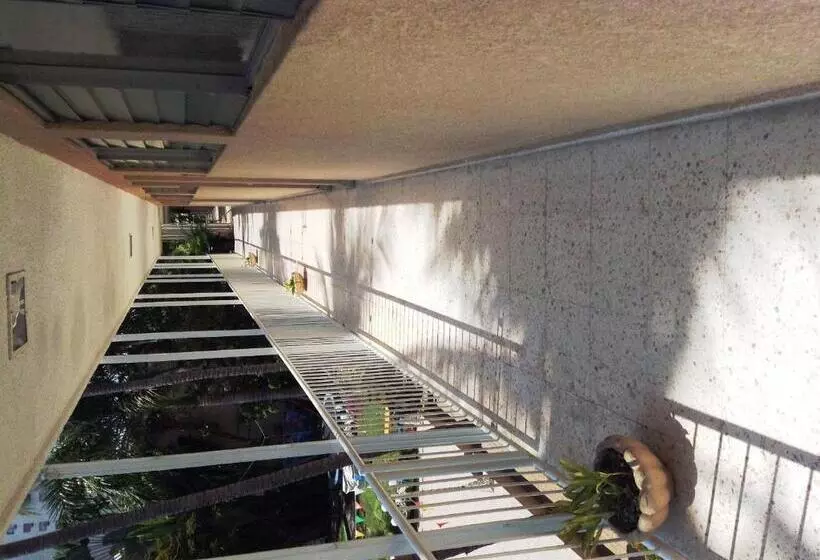 اتاق استاندارد, Sands Acapulco Hotel & Bungalows