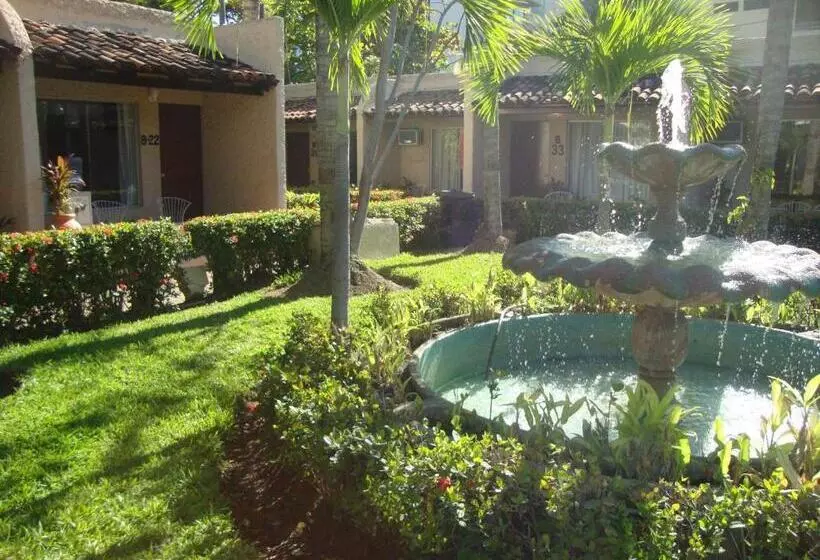 بانگلوی استاندارد, Sands Acapulco Hotel & Bungalows