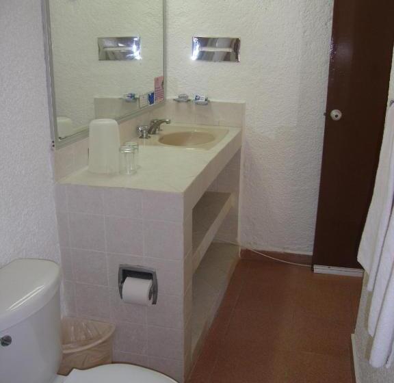 בקתה סטנדרטית, Sands Acapulco Hotel & Bungalows