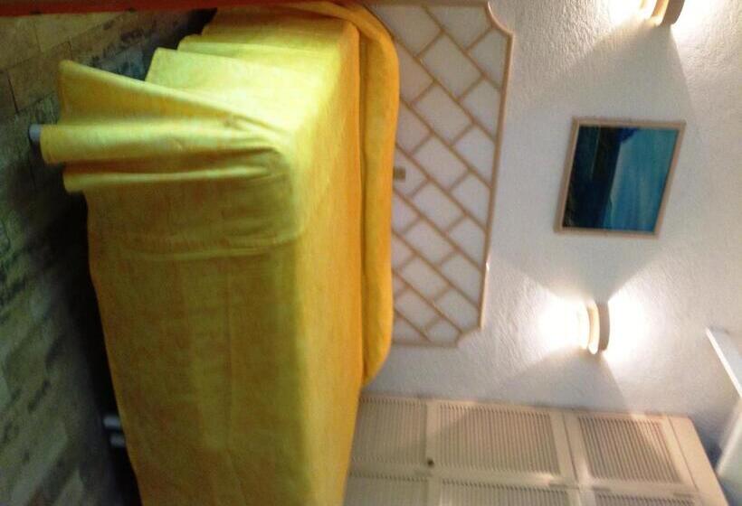 スタンダードバンガロー, Sands Acapulco Hotel & Bungalows