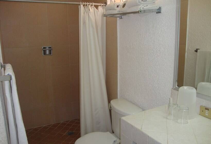 スタンダードバンガロー, Sands Acapulco Hotel & Bungalows