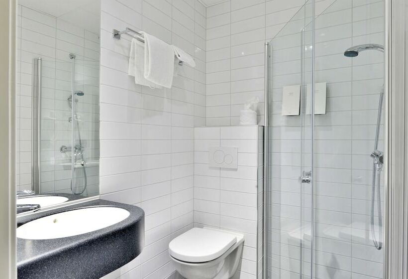 Номер Стандарт, Scandic Holberg