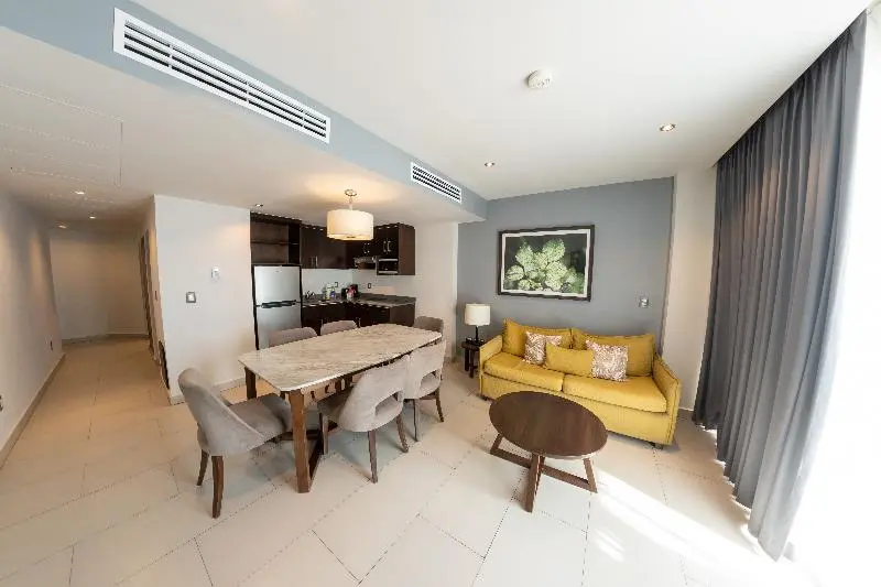 سوییت لوکس, The Inn At Mazatlan